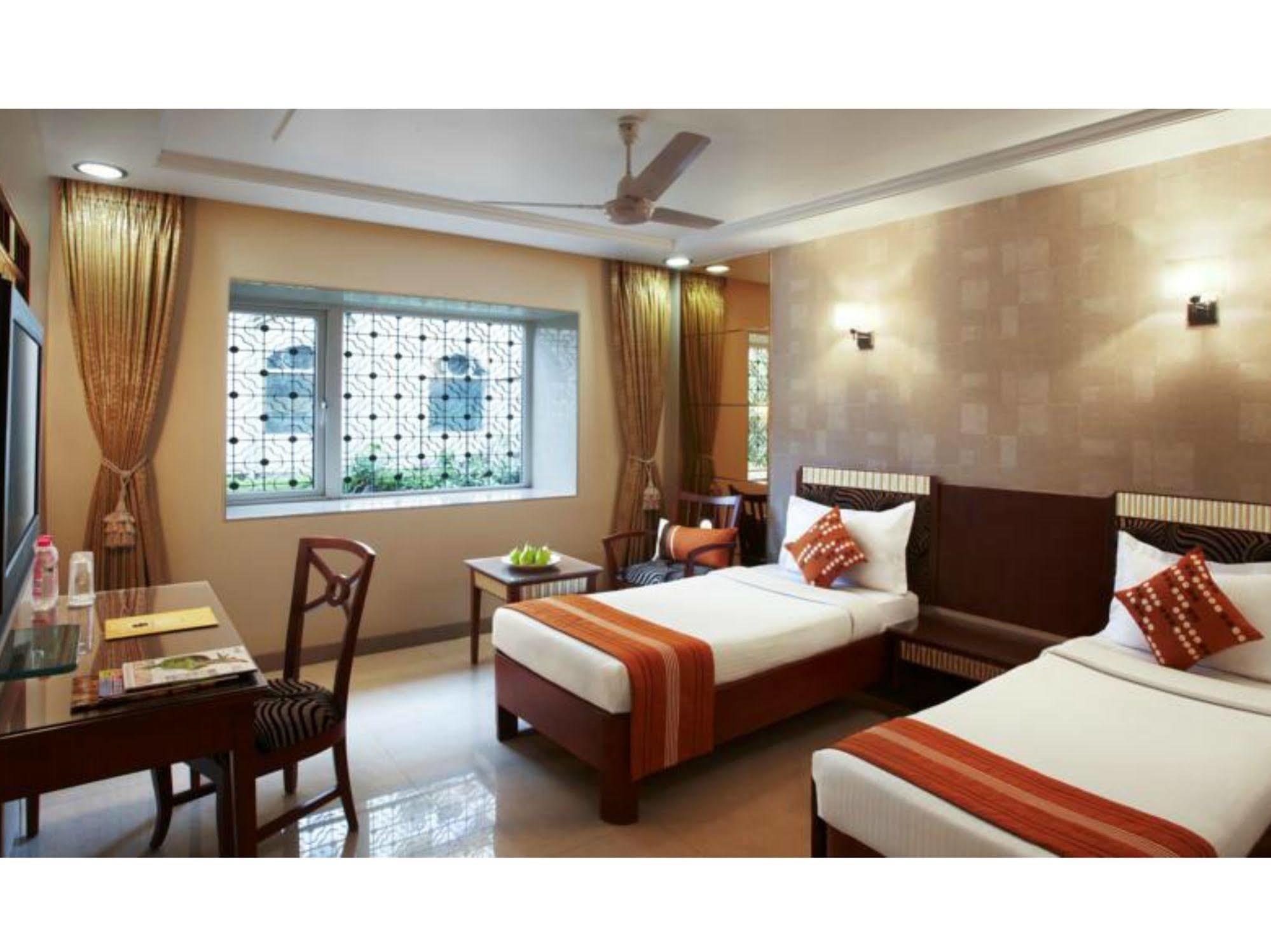 Hotel Suba Palace Near Gateway Of India Mumbai Kültér fotó